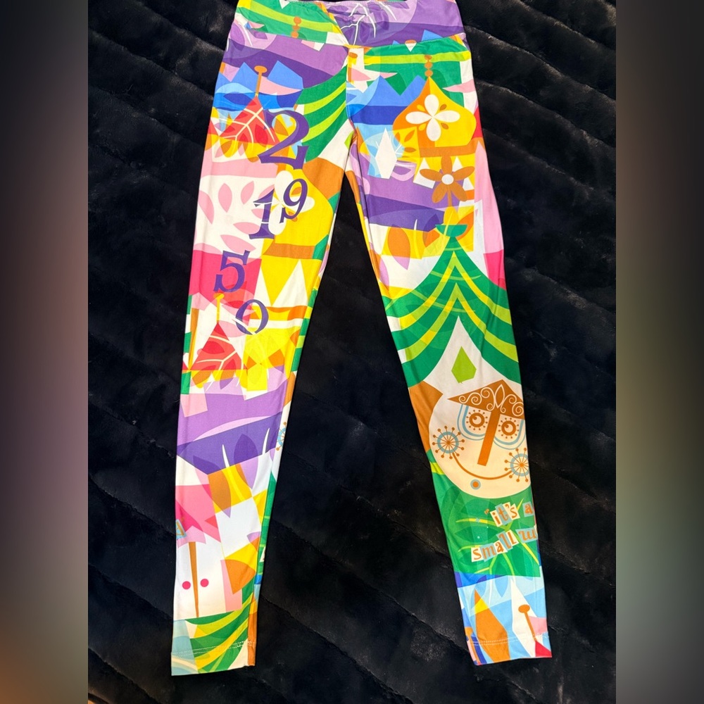 Disney It’s a SColorful Graphic Leggings
